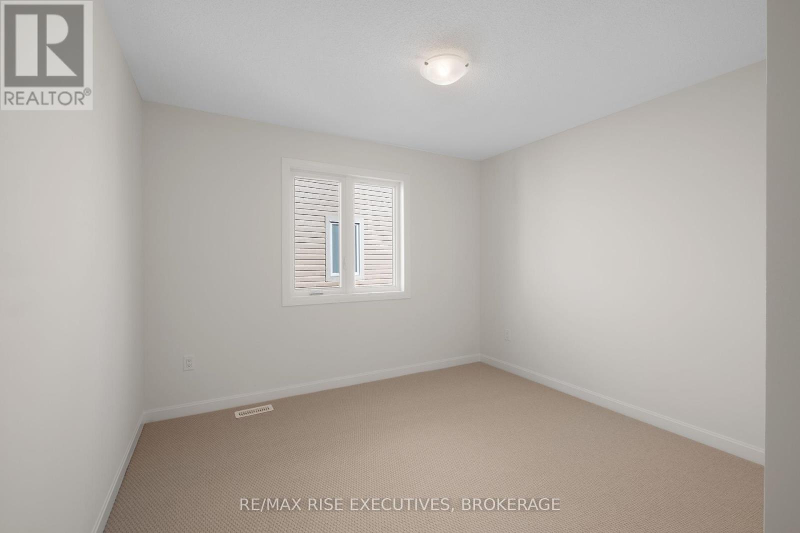 128 Gildersleeve Boulevard, Loyalist, Ontario  K0H 1G0 - Photo 21 - X12203082