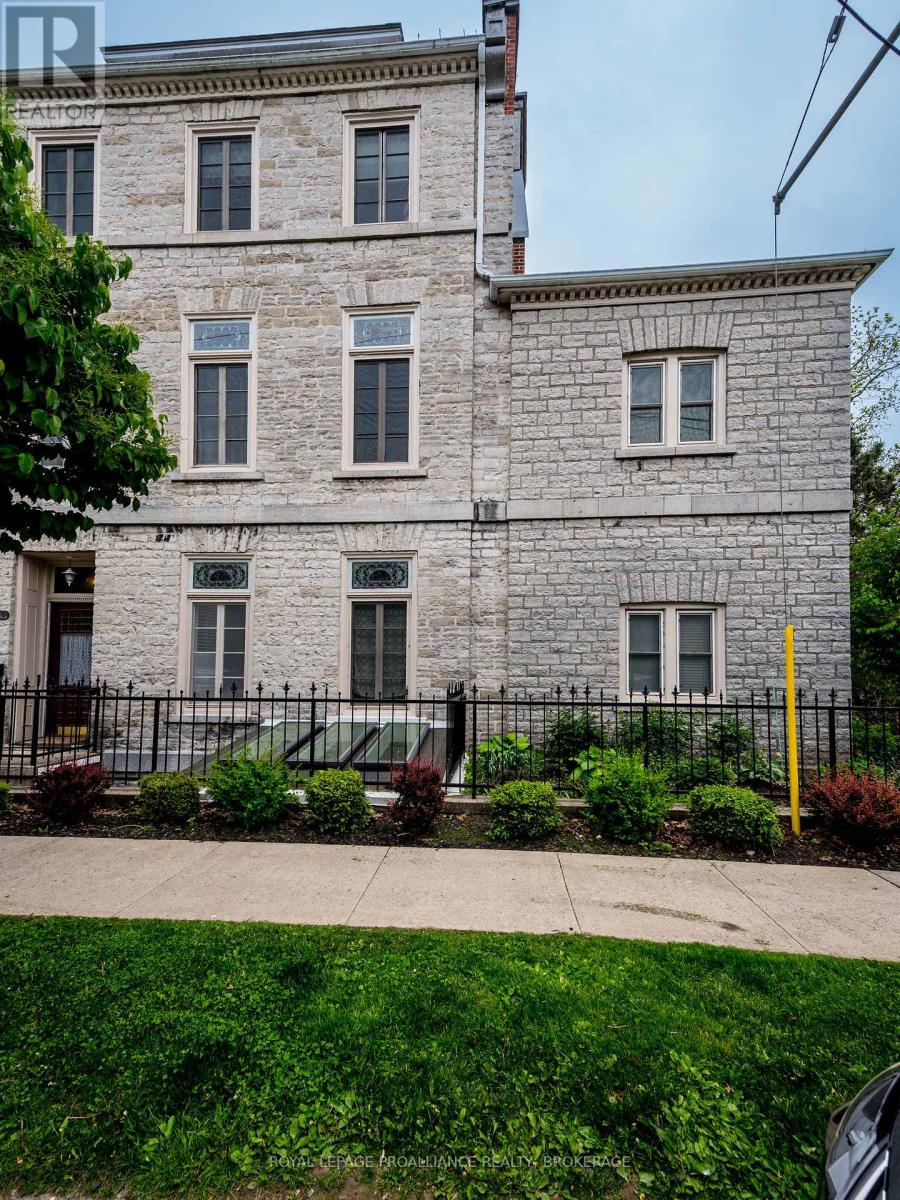7 - 131 KING STREET E, Kingston, Ontario