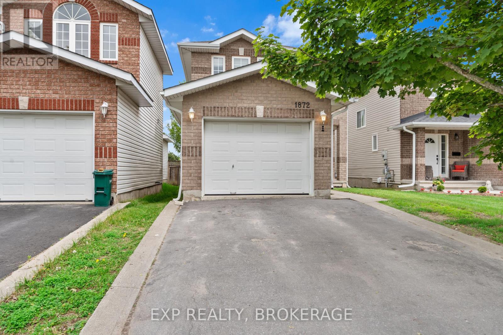 1872 Berrywood Crescent, Kingston, Ontario  K7P 3G8 - Photo 3 - X12206963