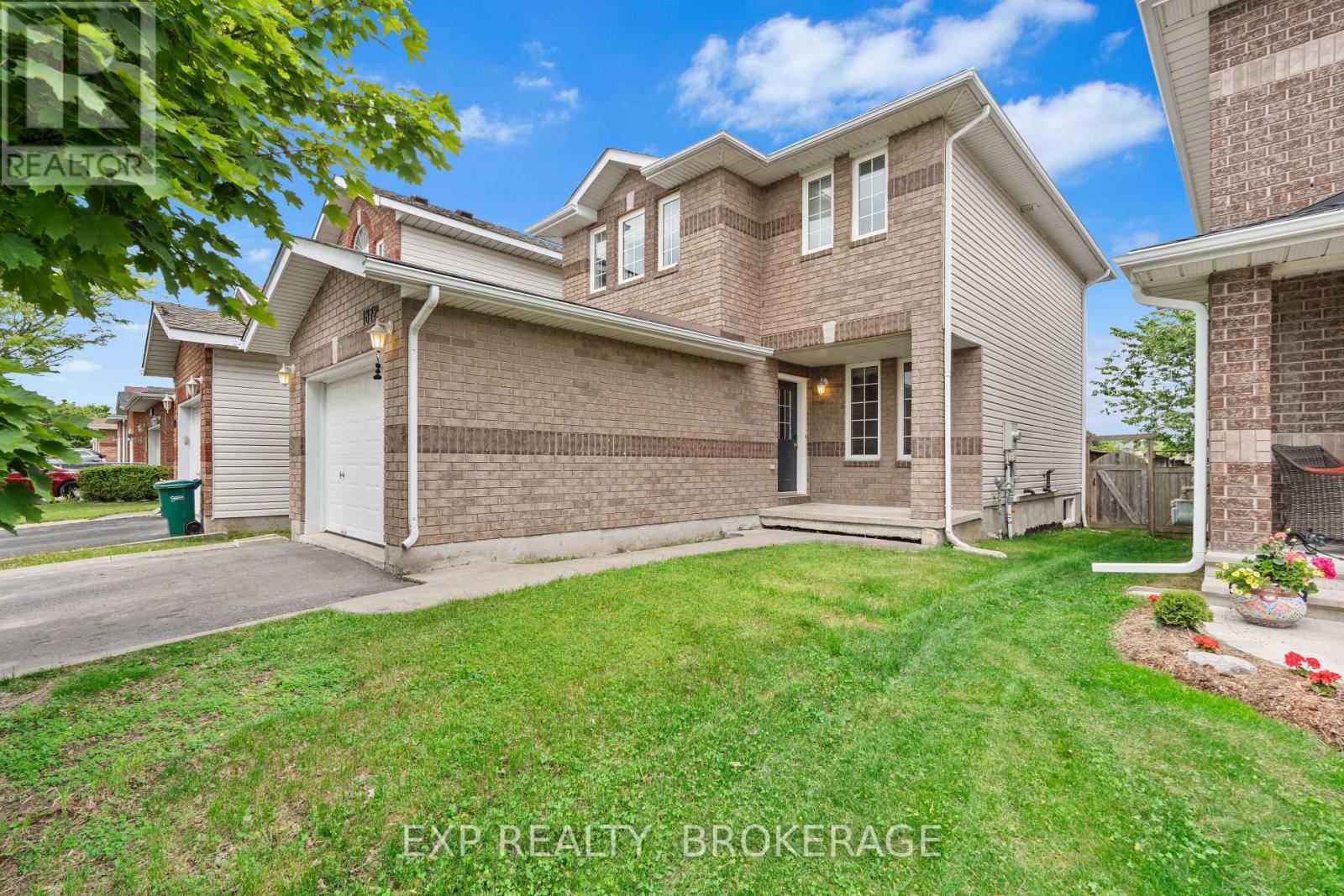 1872 Berrywood Crescent, Kingston, Ontario  K7P 3G8 - Photo 4 - X12206963