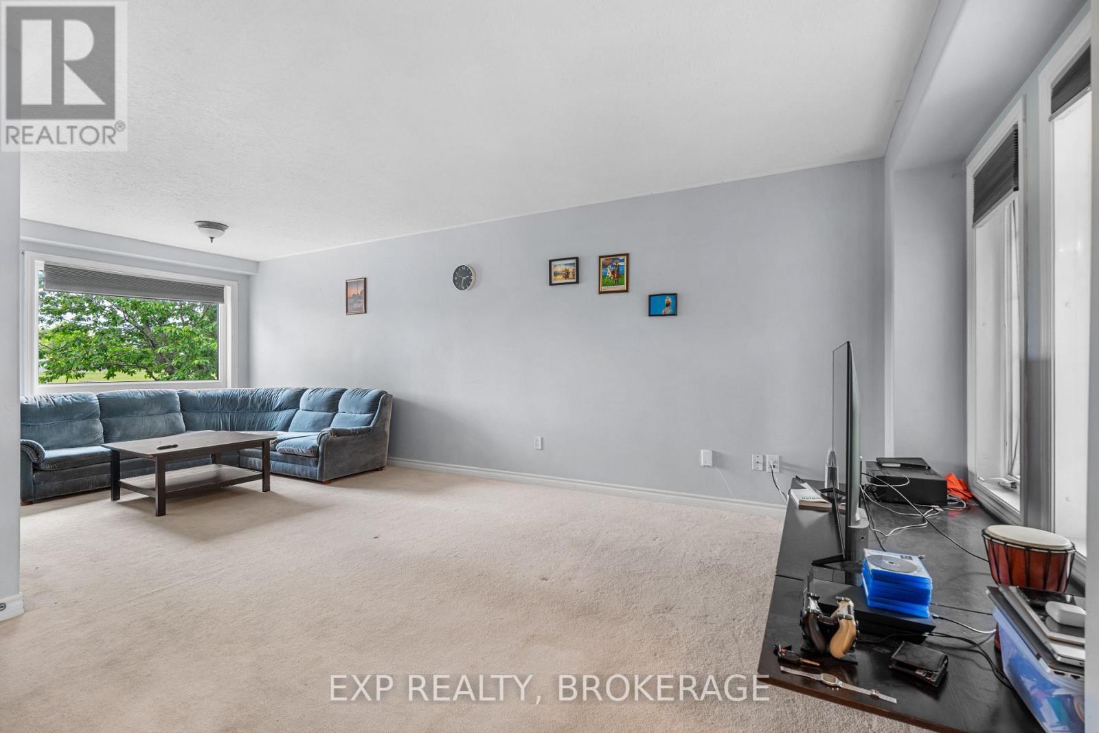 1872 Berrywood Crescent, Kingston, Ontario  K7P 3G8 - Photo 7 - X12206963