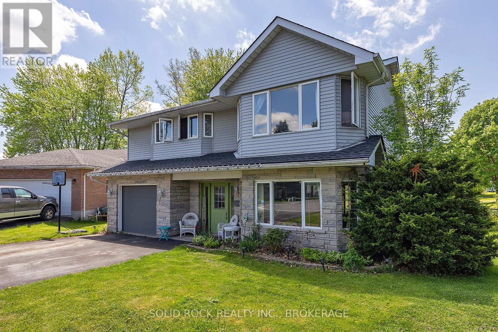 150 SHORELINE CRESCENT, Greater Napanee, Ontario