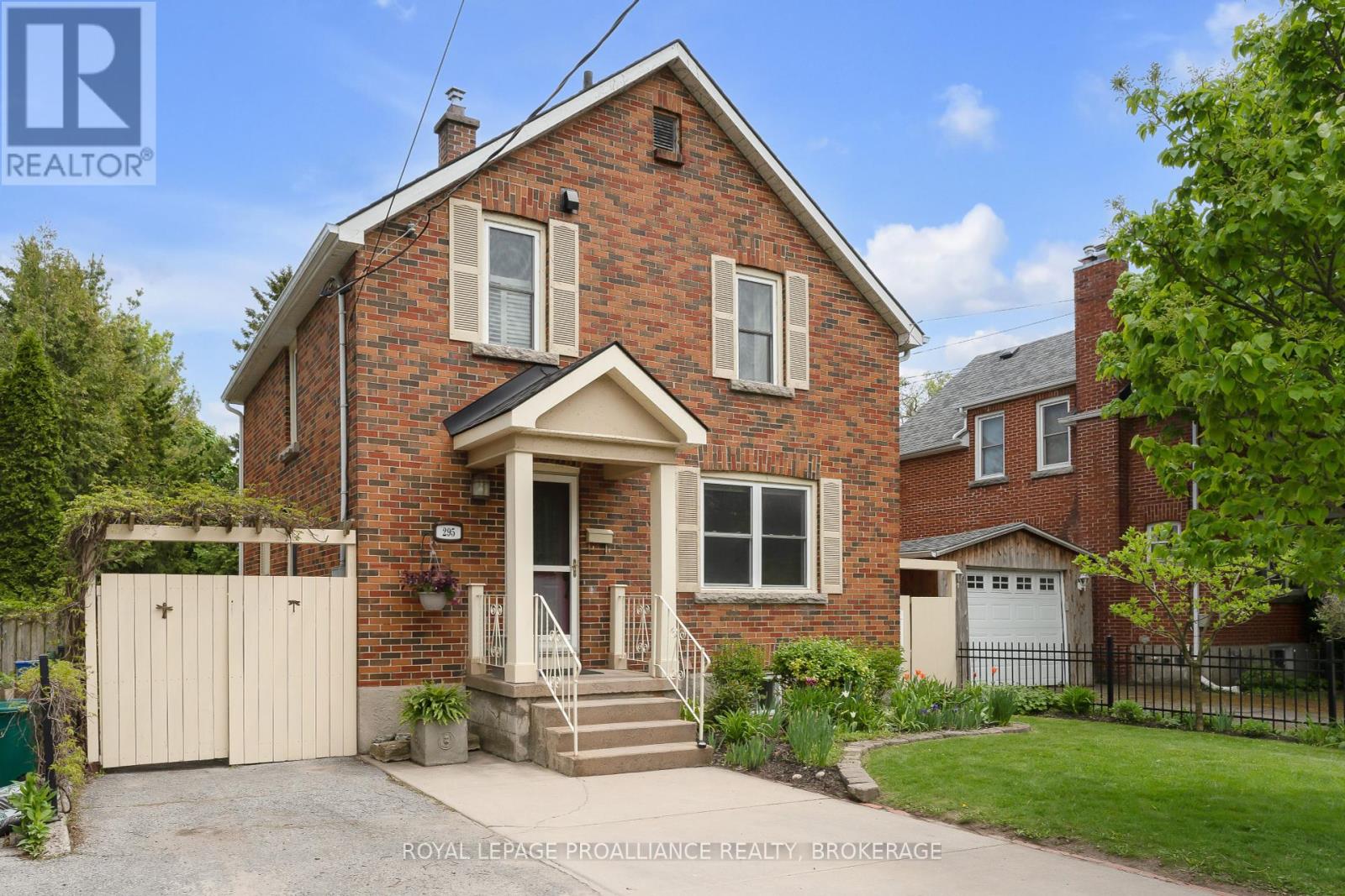 295 COLLEGE STREET, Kingston, Ontario