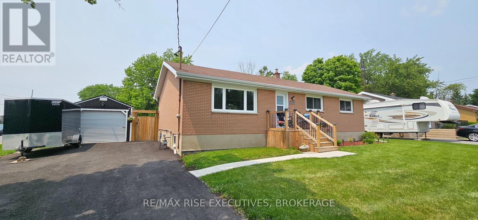 1453 WOODFIELD CRESCENT, Kingston, Ontario
