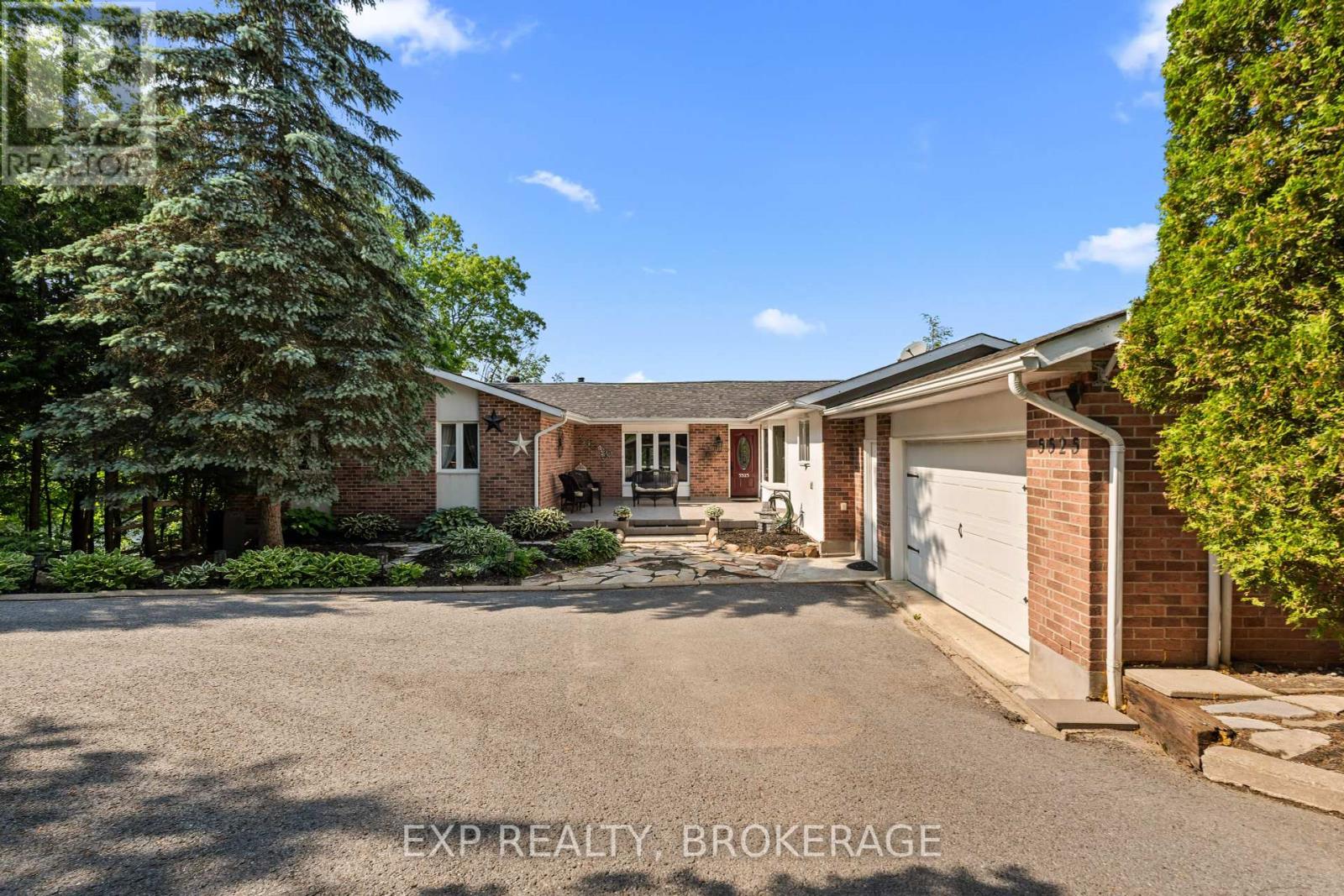 5525 Rideau Road, South Frontenac, Ontario  K0H 1H0 - Photo 3 - X12218003
