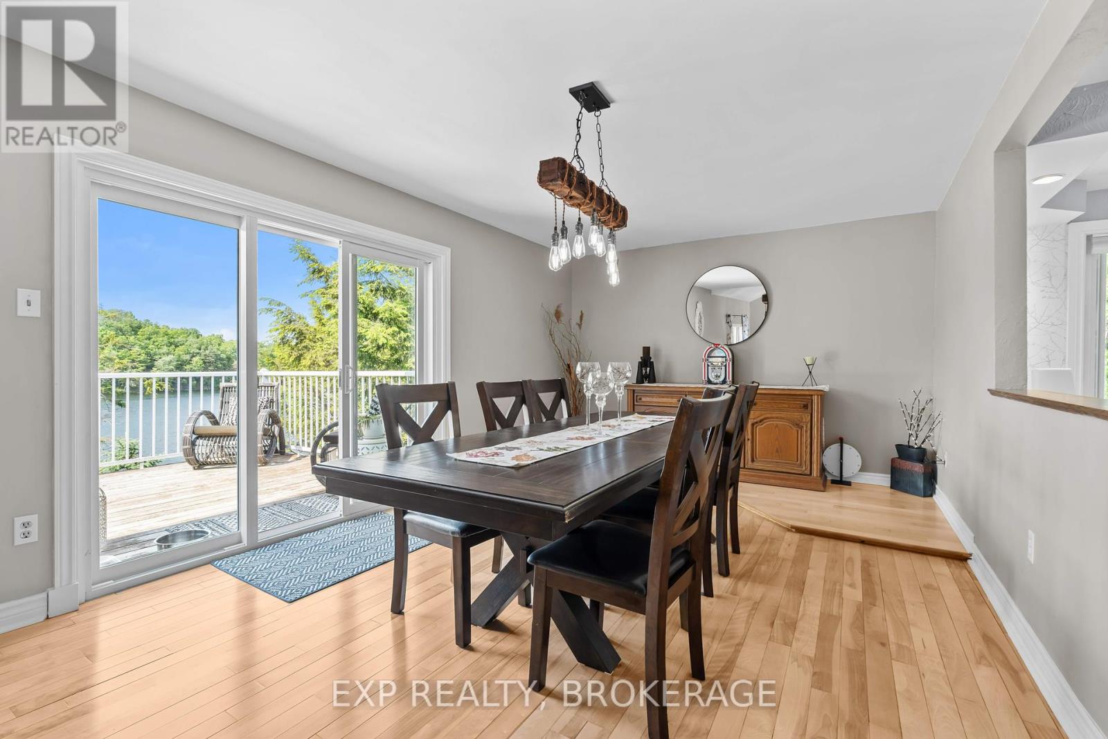 5525 Rideau Road, South Frontenac, Ontario  K0H 1H0 - Photo 7 - X12218003