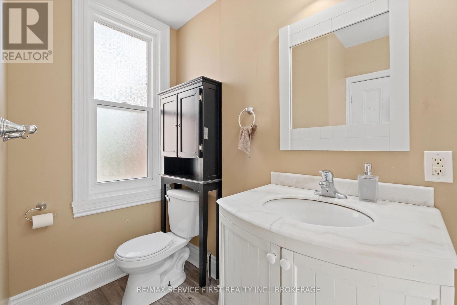 392 Alfred Street, Kingston, Ontario K7K 4H7 - Photo 33 - X12218051