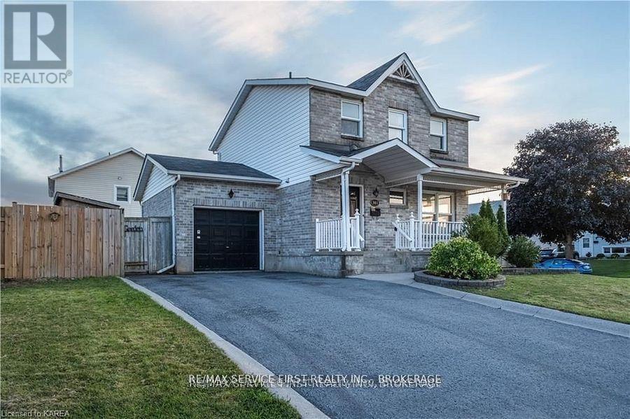 363 WATERLOO DRIVE, Kingston, Ontario