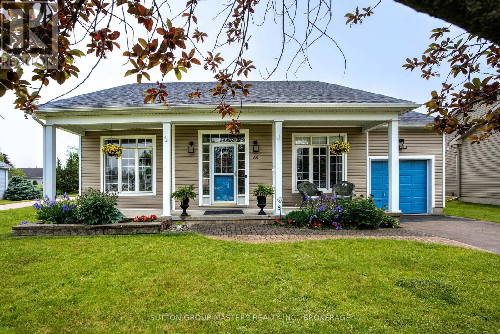 68 ABBEY DAWN DRIVE, Loyalist, Ontario
