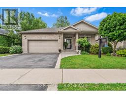 263 HONEYWOOD AVENUE, Kingston, Ontario