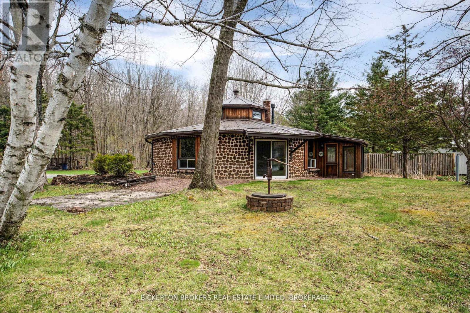 851 Rideauwood Lane, Leeds And The Thousand Islands, Ontario  K0E 1N0 - Photo 1 - X12225714