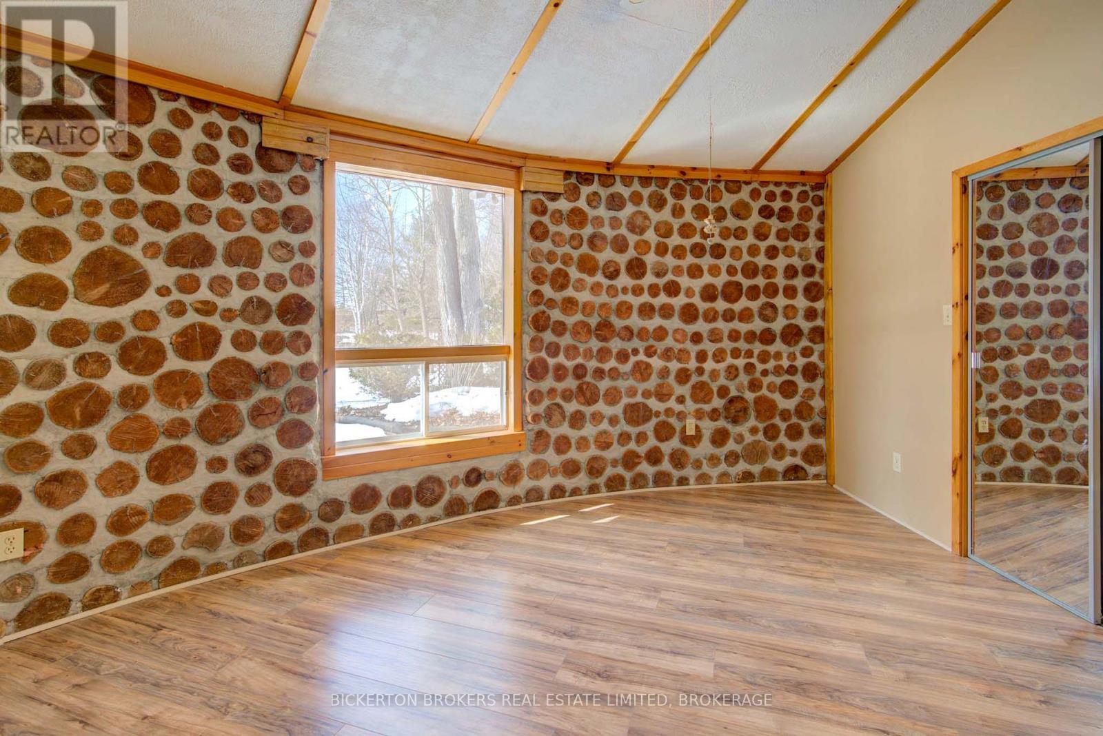 851 Rideauwood Lane, Leeds And The Thousand Islands, Ontario  K0E 1N0 - Photo 10 - X12225714