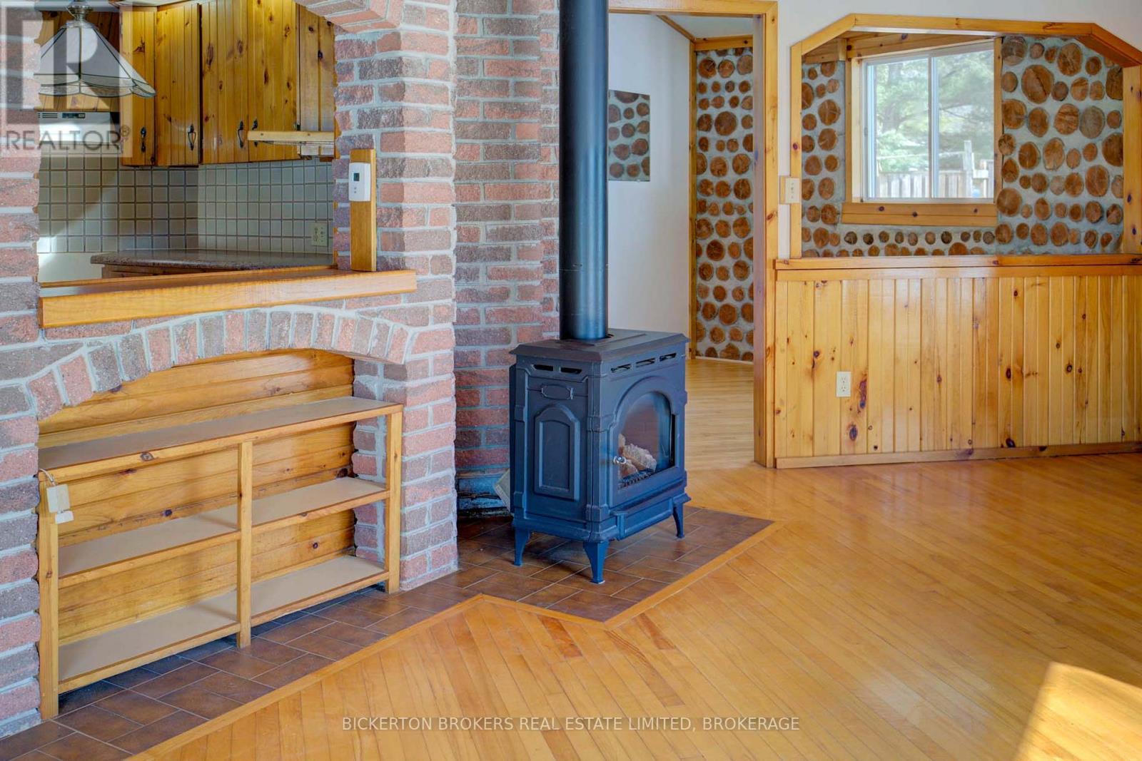 851 Rideauwood Lane, Leeds And The Thousand Islands, Ontario  K0E 1N0 - Photo 16 - X12225714