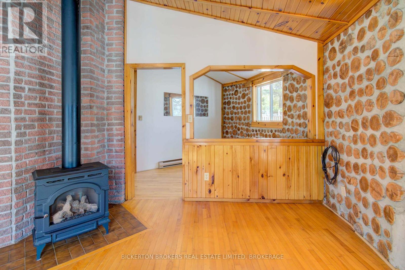 851 Rideauwood Lane, Leeds And The Thousand Islands, Ontario  K0E 1N0 - Photo 17 - X12225714