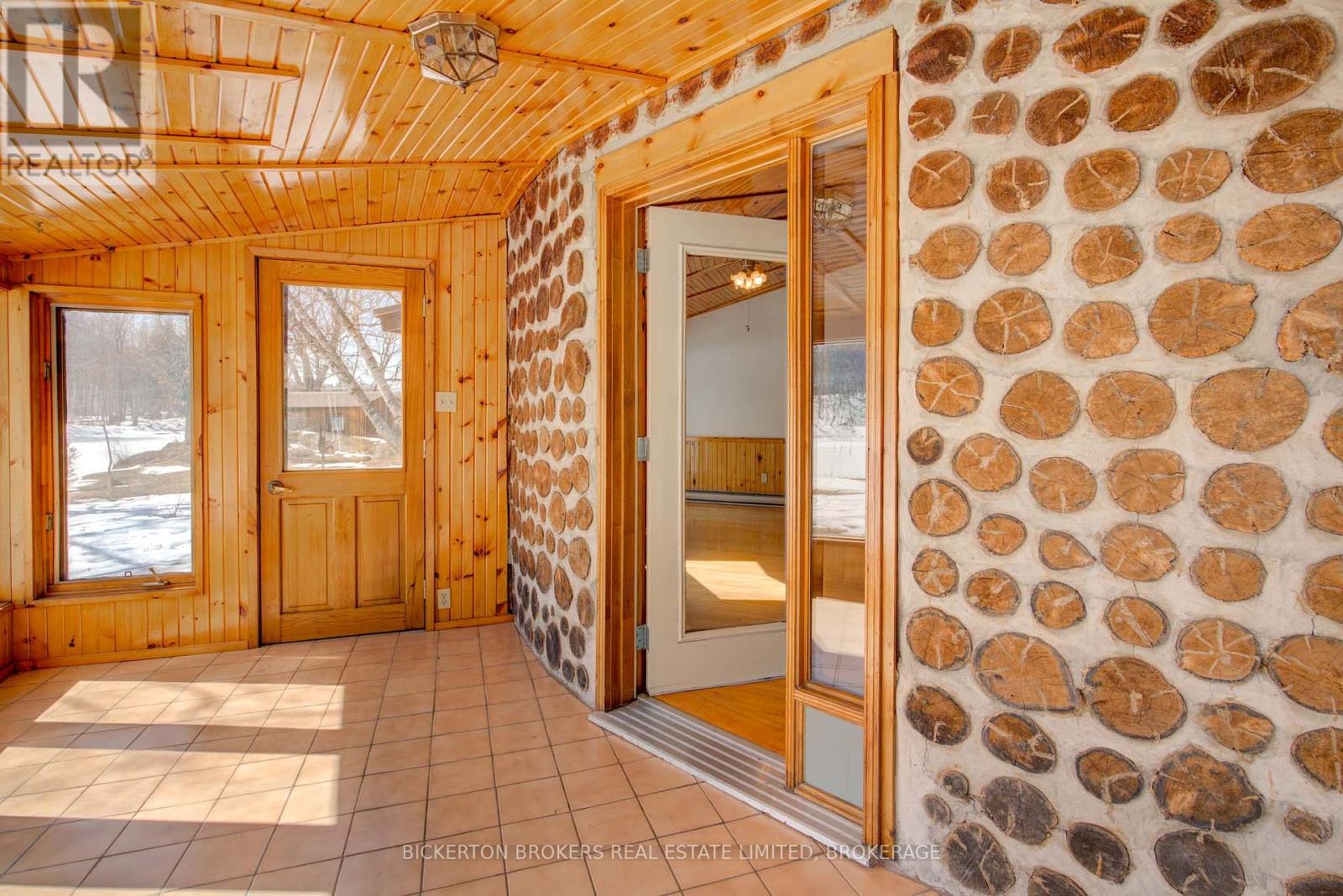 851 Rideauwood Lane, Leeds And The Thousand Islands, Ontario  K0E 1N0 - Photo 19 - X12225714