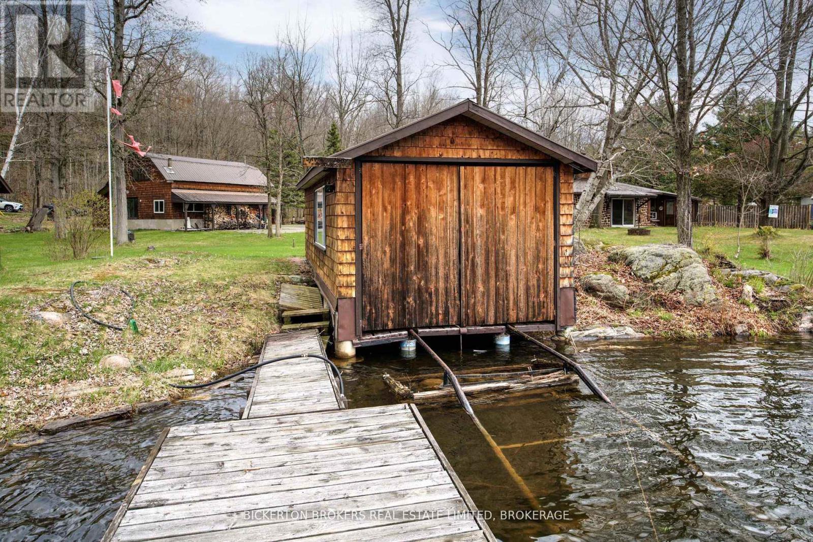 851 Rideauwood Lane, Leeds And The Thousand Islands, Ontario  K0E 1N0 - Photo 6 - X12225714