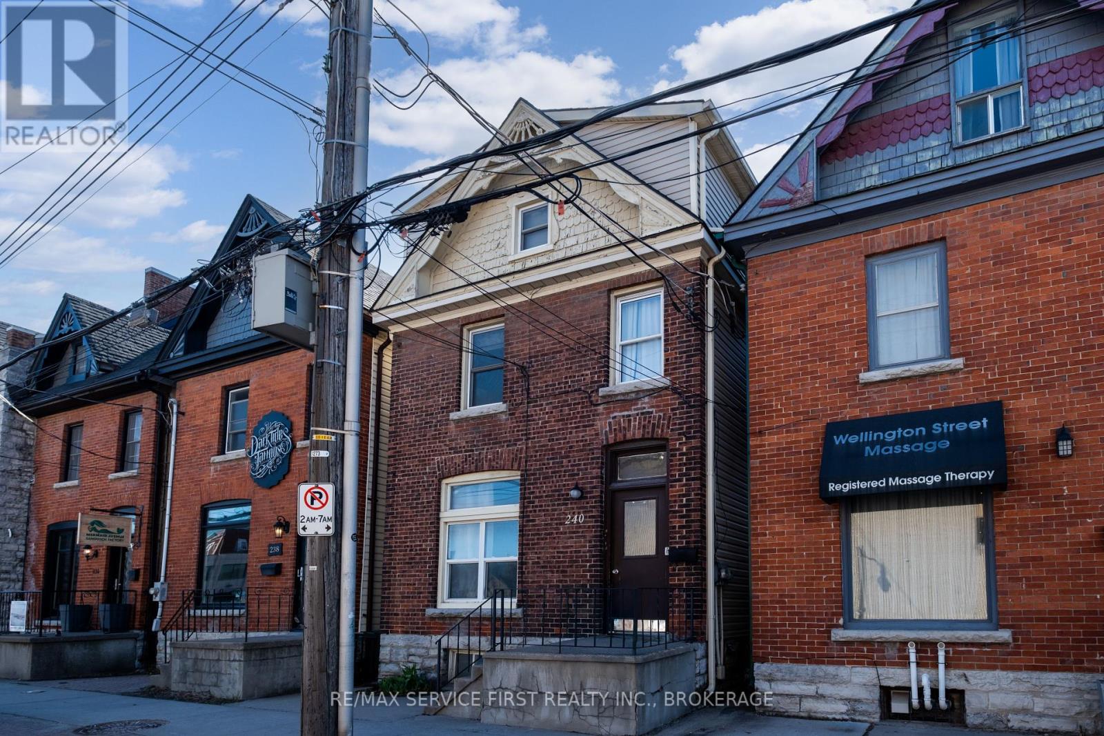 240 WELLINGTON STREET, Kingston, Ontario