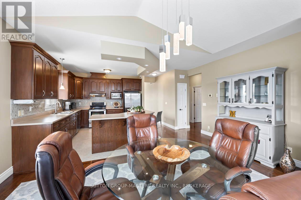 1383 Sierra Avenue, Kingston, Ontario  K7P 0B5 - Photo 19 - X12228355