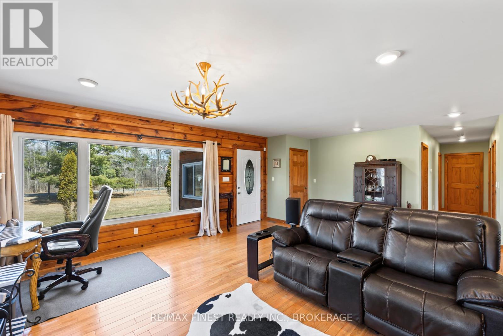 404 Dean Smith Road Drive, Frontenac, Ontario  K0H 2L0 - Photo 10 - X12232719