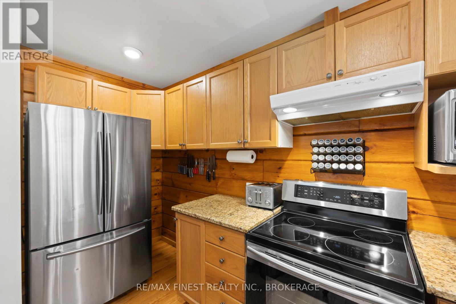 404 Dean Smith Road Drive, Frontenac, Ontario  K0H 2L0 - Photo 15 - X12232719