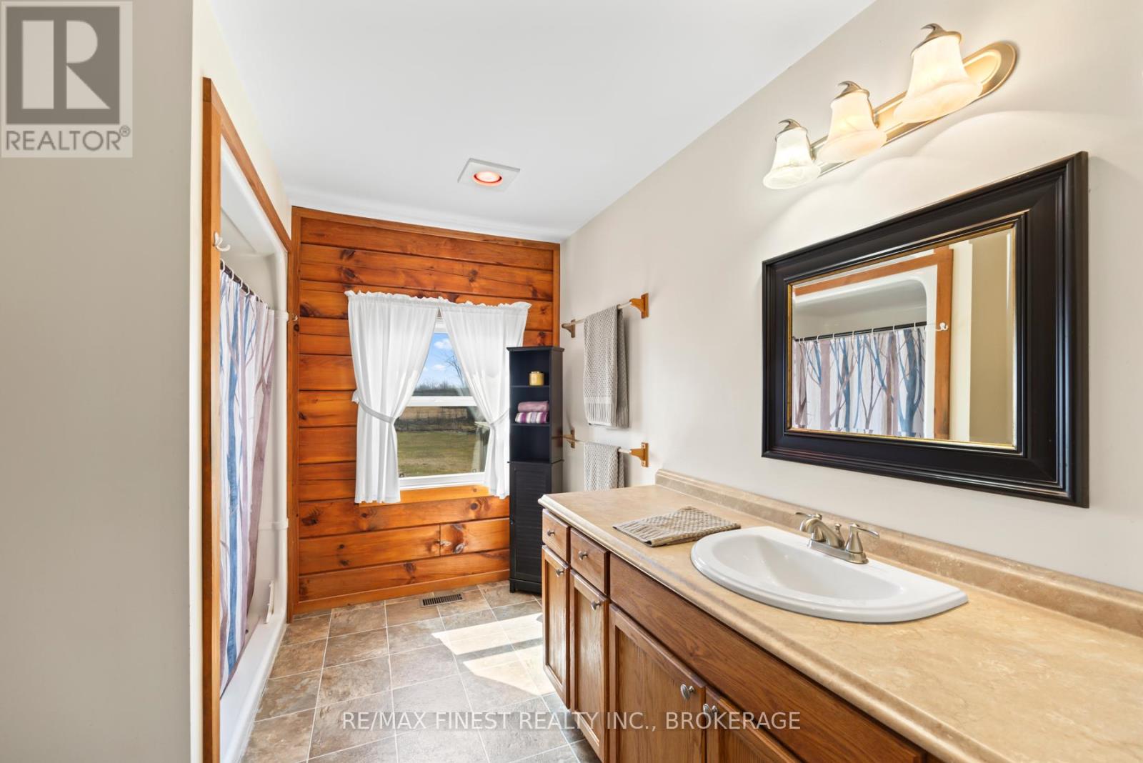 404 Dean Smith Road Drive, Frontenac, Ontario  K0H 2L0 - Photo 22 - X12232719