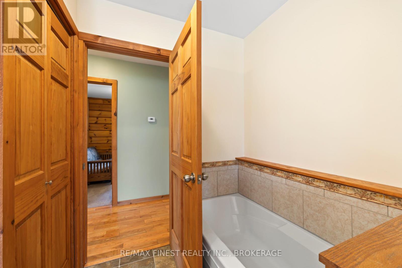 404 Dean Smith Road Drive, Frontenac, Ontario  K0H 2L0 - Photo 25 - X12232719