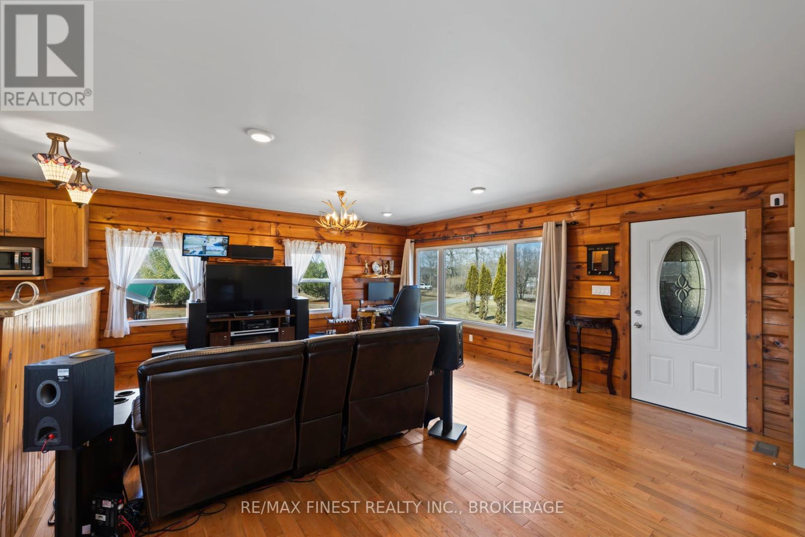 404 Dean Smith Road Drive, Frontenac, Ontario  K0H 2L0 - Photo 7 - X12232719
