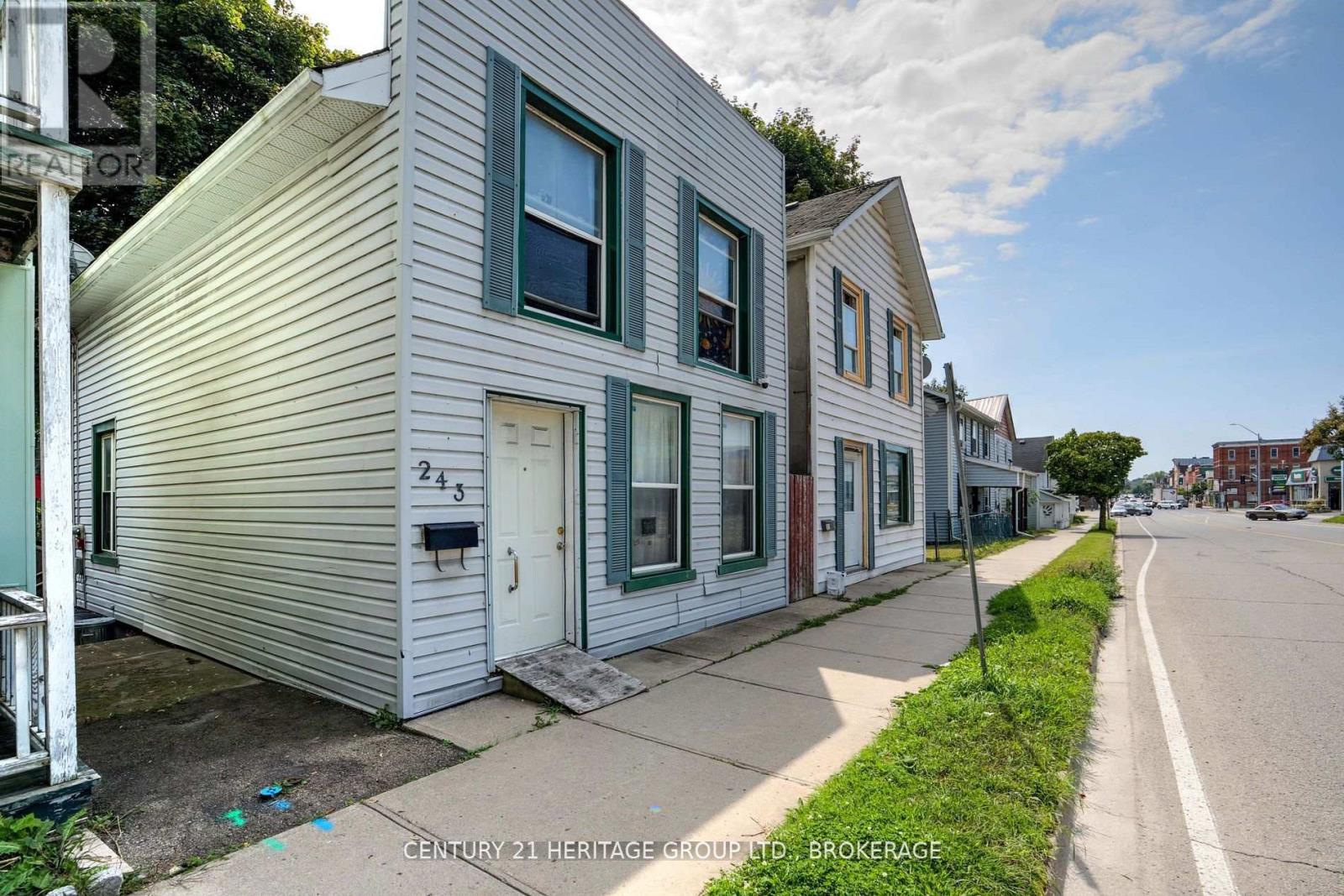 243 KING STREET E, Gananoque, Ontario