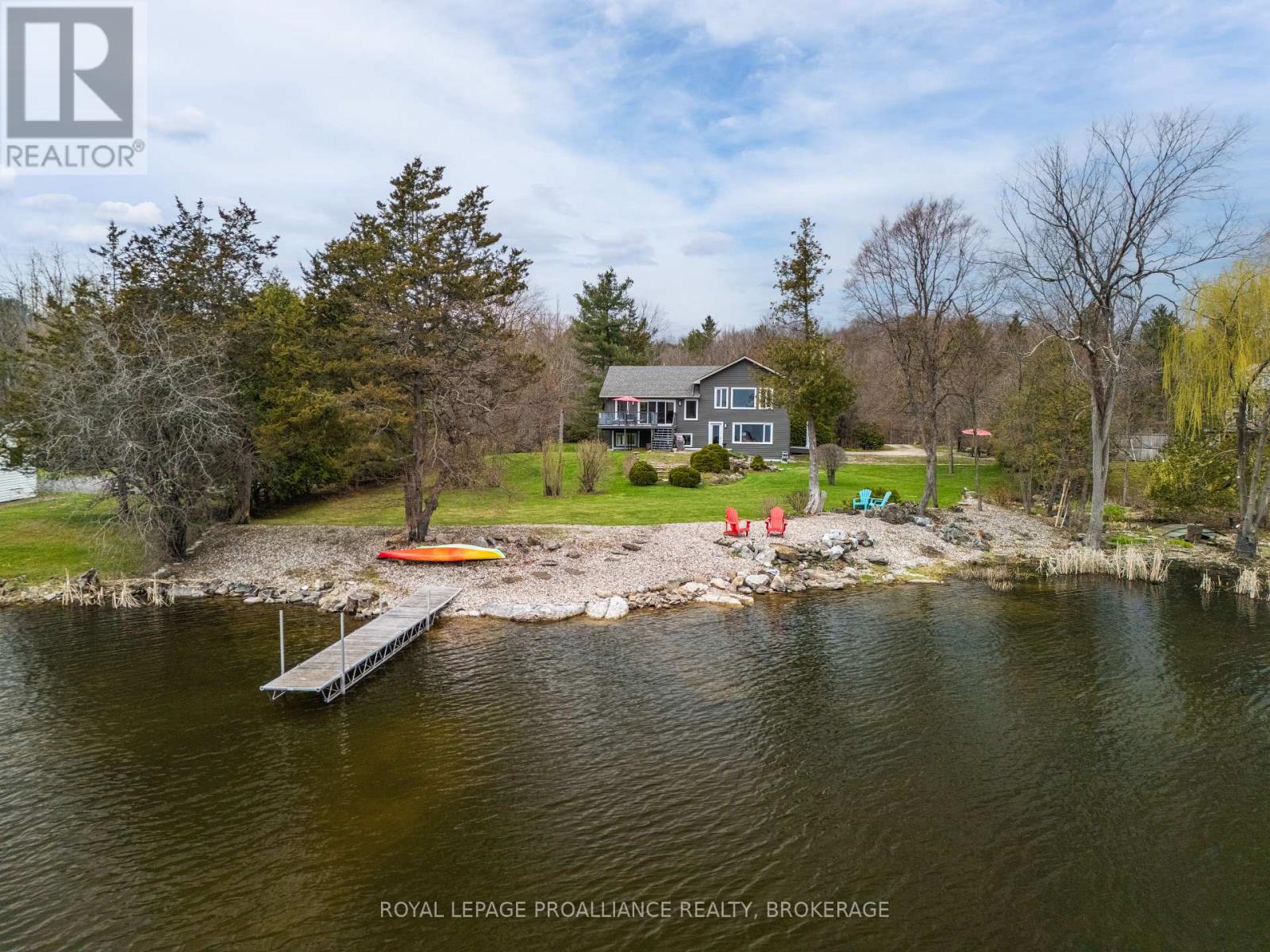 2749 Lakefield Drive, Frontenac, Ontario  K0H 1X0 - Photo 1 - X12234868