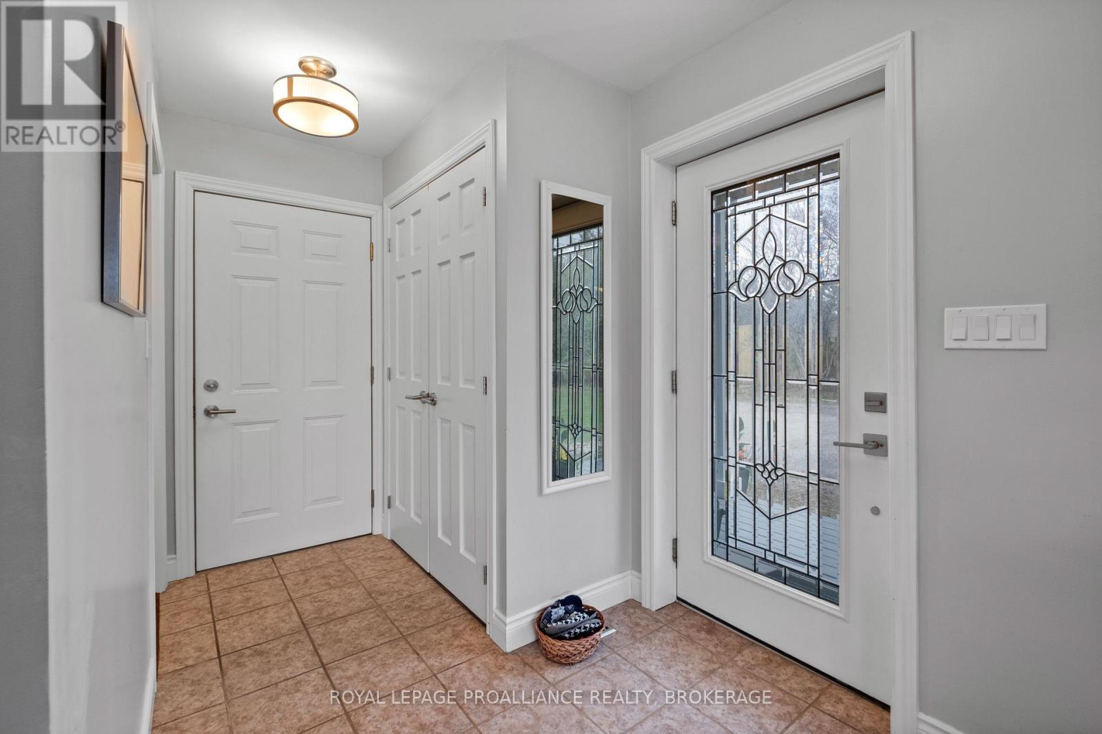 2749 Lakefield Drive, Frontenac, Ontario  K0H 1X0 - Photo 10 - X12234868