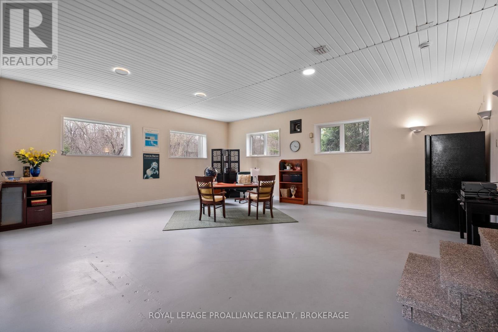2749 Lakefield Drive, Frontenac, Ontario  K0H 1X0 - Photo 38 - X12234868