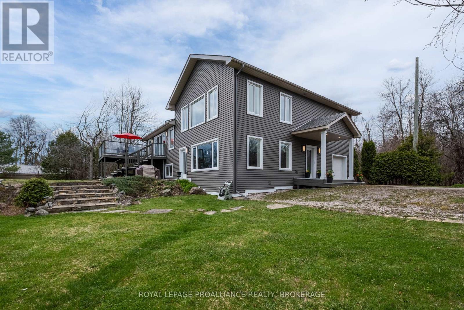 2749 Lakefield Drive, Frontenac, Ontario  K0H 1X0 - Photo 4 - X12234868