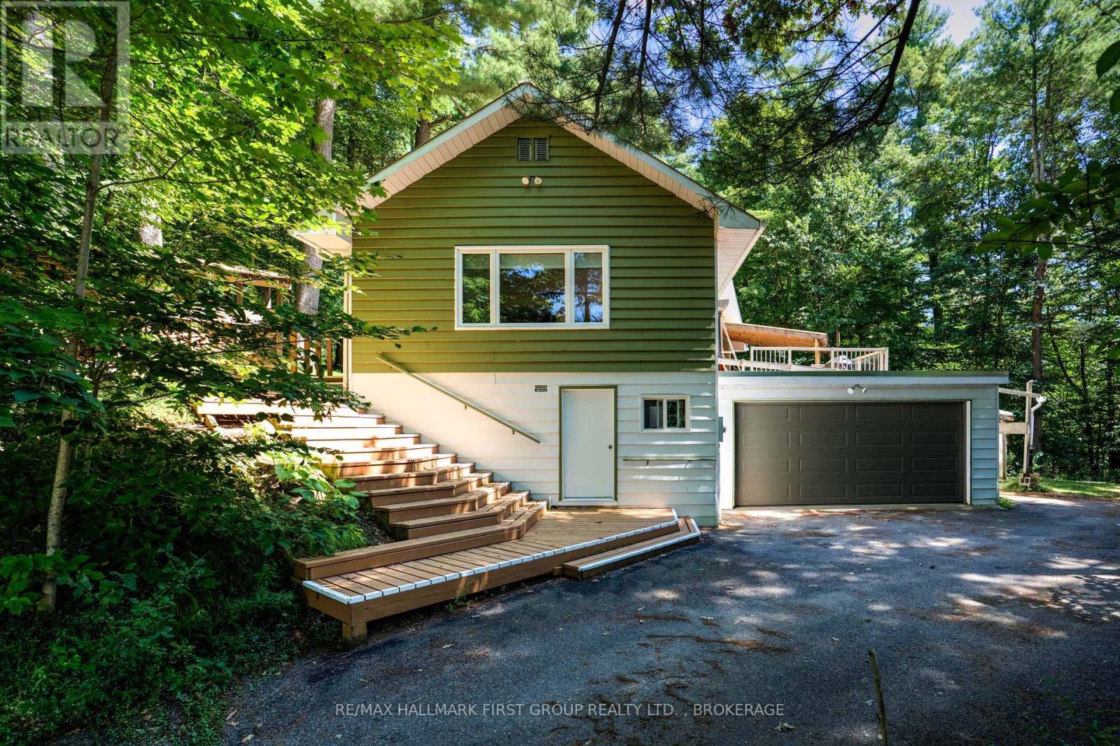 2 OLD MOUNTAIN ROAD, Rideau Lakes, Ontario