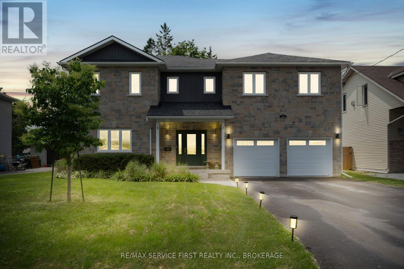 15 BISHOP STREET, Kingston, Ontario