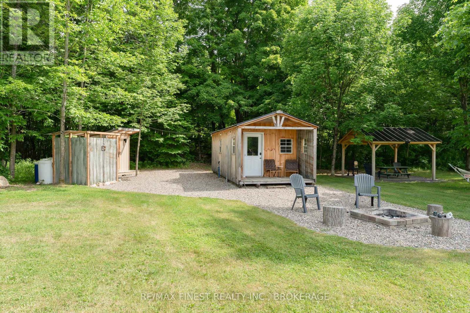 1128 Hill Road, Frontenac, Ontario K0H 1T0 - Photo 21 - X12235902