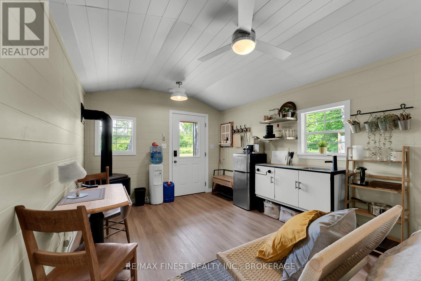 1128 Hill Road, Frontenac, Ontario K0H 1T0 - Photo 26 - X12235902