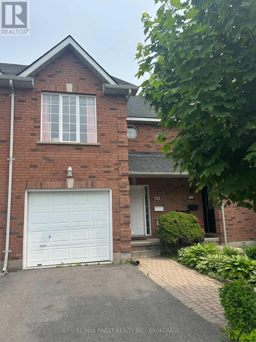121 RIDEAU STREET, Kingston, Ontario