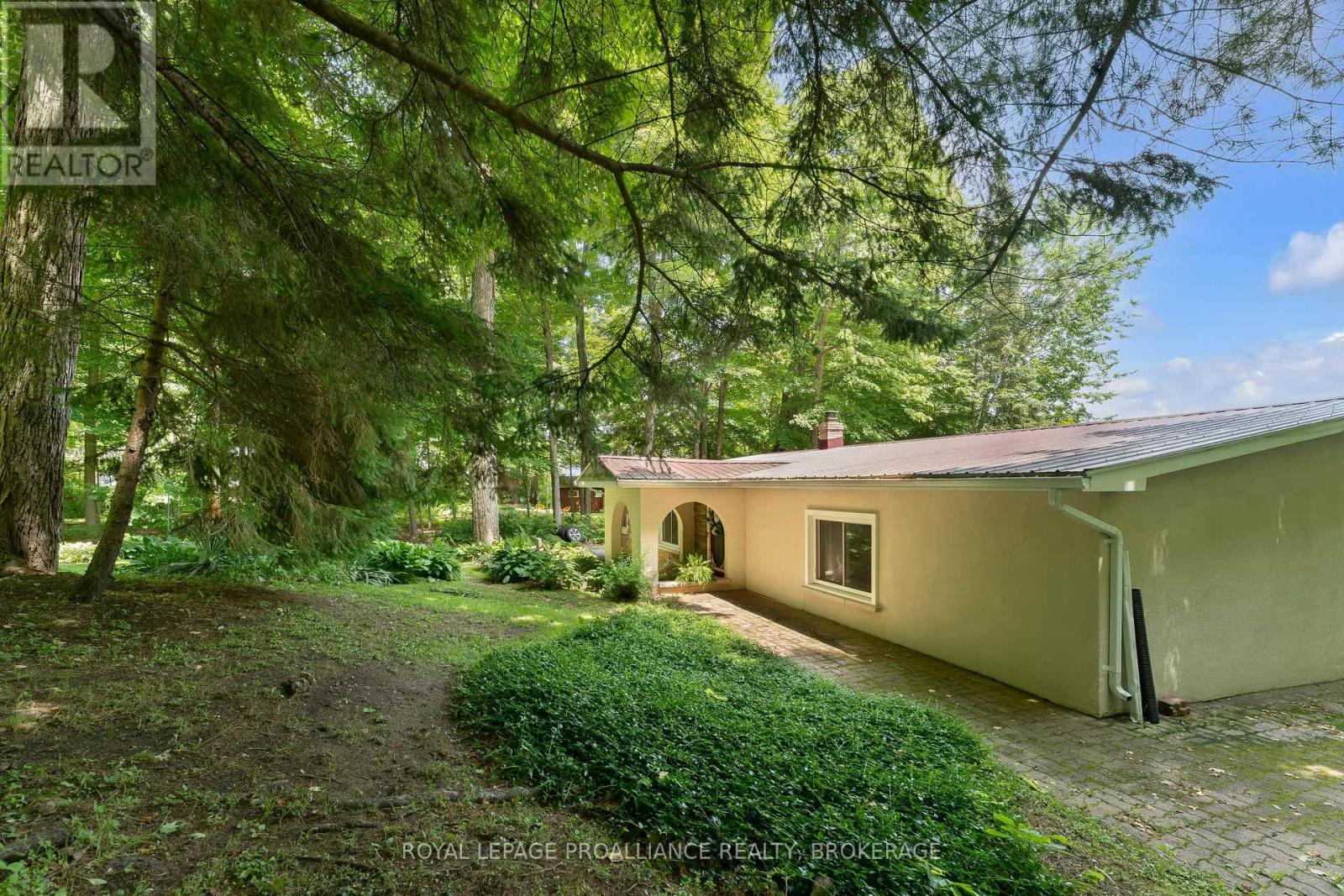 4268 Melody Lodge Lane, Frontenac, Ontario  K0H 2N0 - Photo 43 - X12239424
