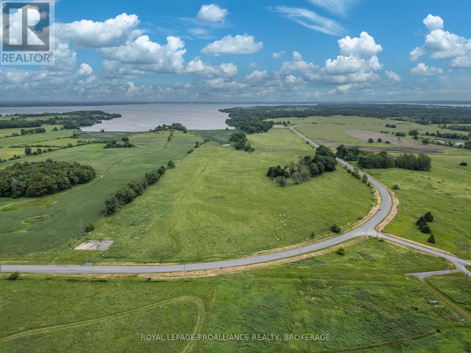 15 Irvine Bay Lane, Frontenac Islands, Ontario K0H 2Y0 - Photo 12 - X12240007