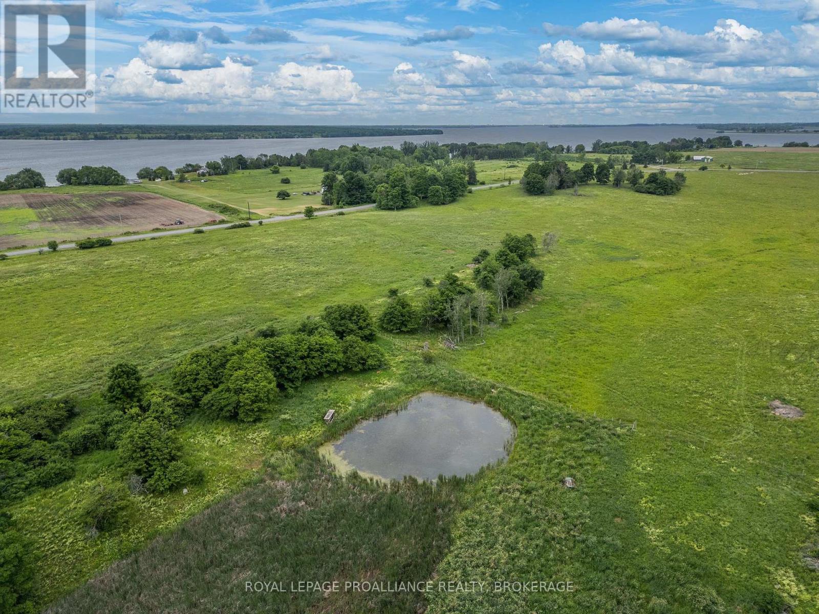 15 Irvine Bay Lane, Frontenac Islands, Ontario K0H 2Y0 - Photo 18 - X12240007