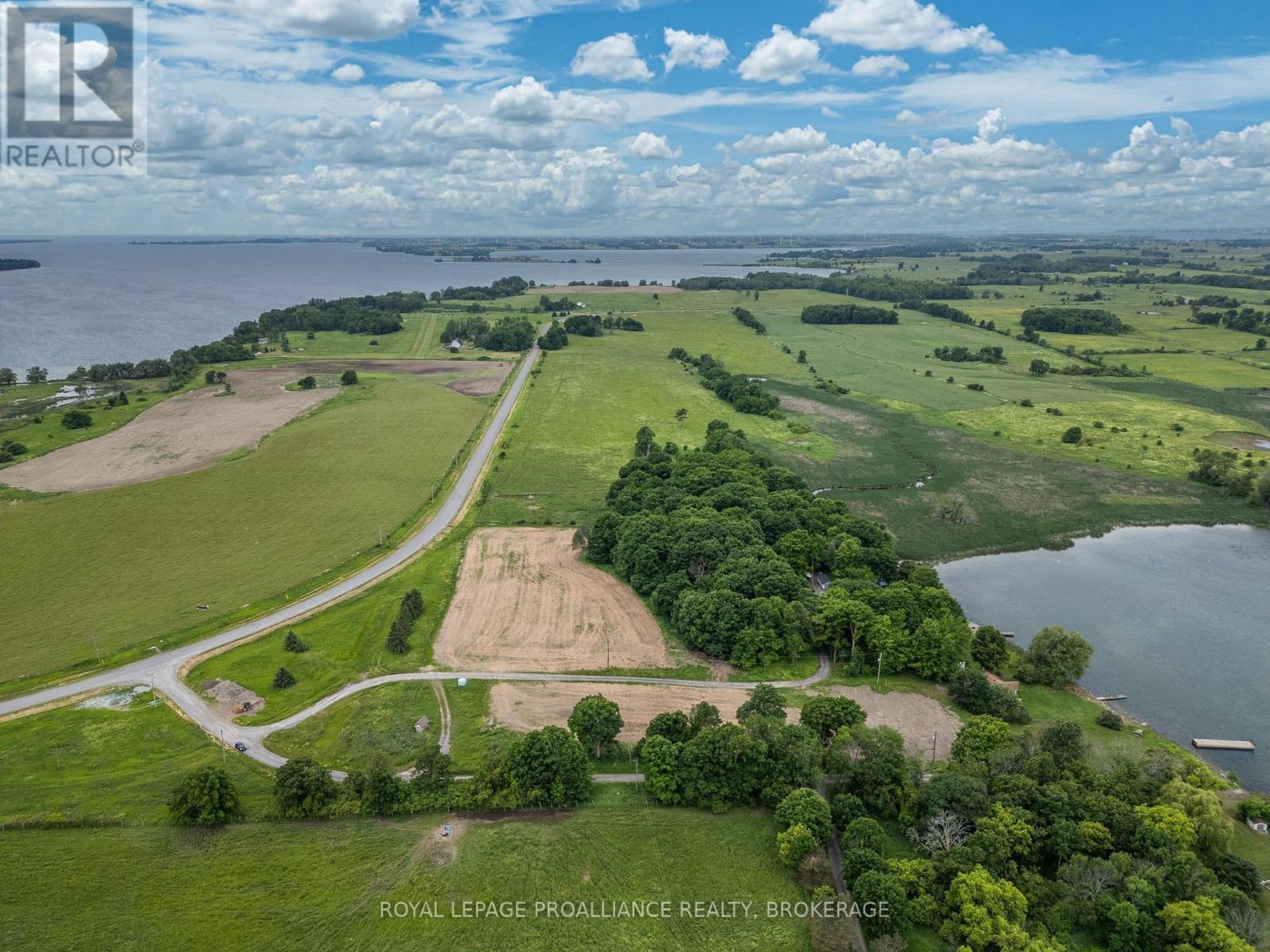 15 Irvine Bay Lane, Frontenac Islands, Ontario K0H 2Y0 - Photo 9 - X12240007