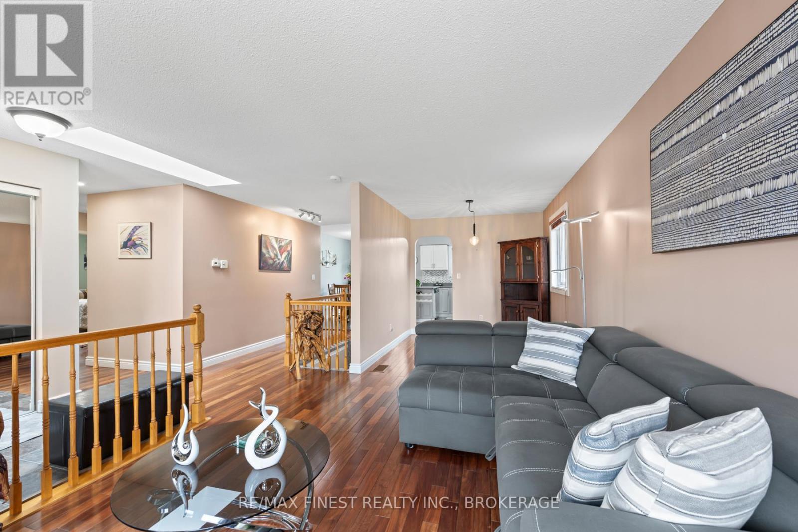 525 Citation Crescent, Kingston, Ontario  K7M 8W2 - Photo 5 - X12240546