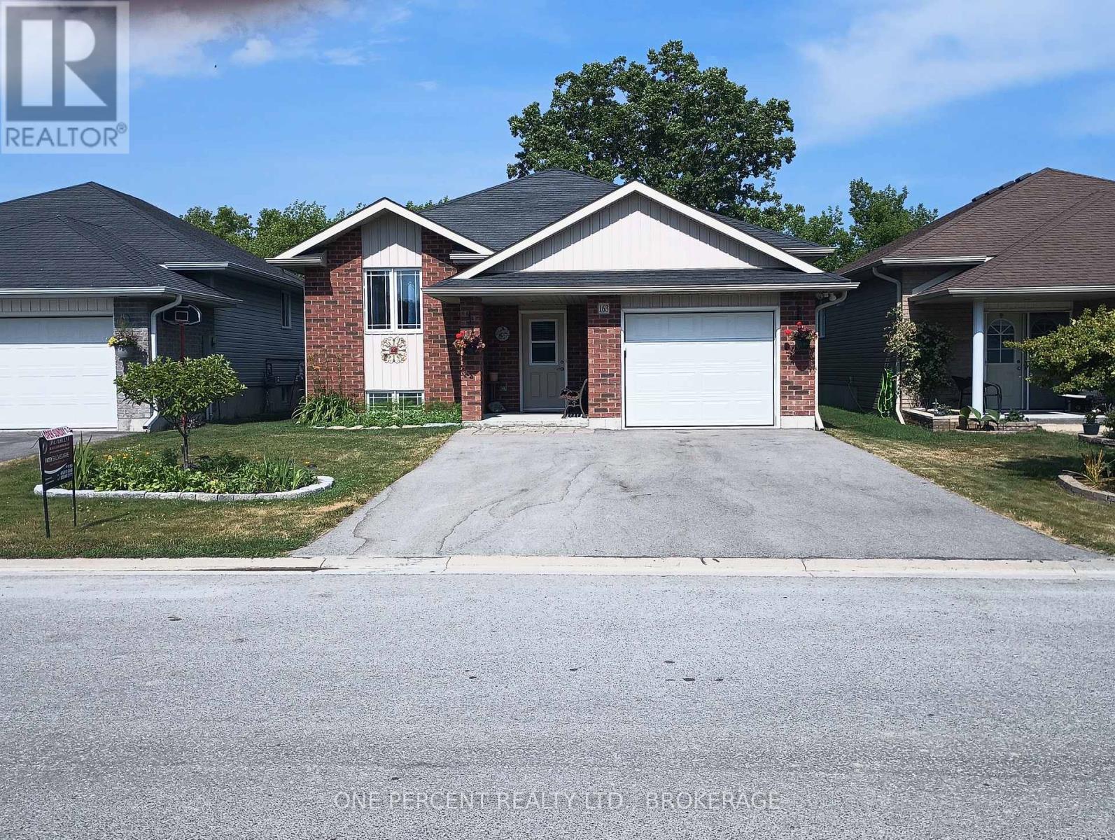 163 Greenhill Lane, Belleville, Ontario  K8N 0C7 - Photo 2 - X12242285