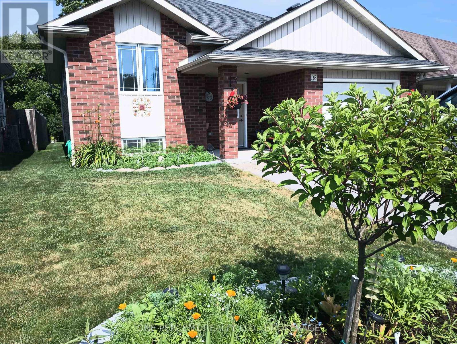 163 Greenhill Lane, Belleville, Ontario  K8N 0C7 - Photo 5 - X12242285