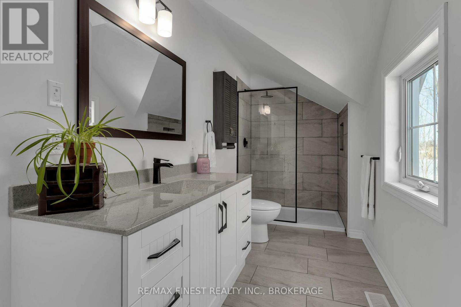 3855 Hideaway Lane, Frontenac, Ontario K0H 1H0 - Photo 29 - X12243961