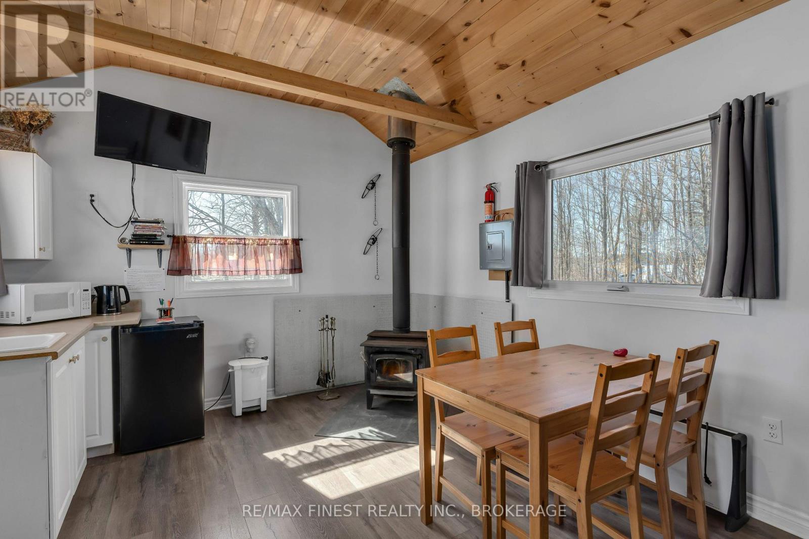 3855 Hideaway Lane, Frontenac, Ontario K0H 1H0 - Photo 40 - X12243961