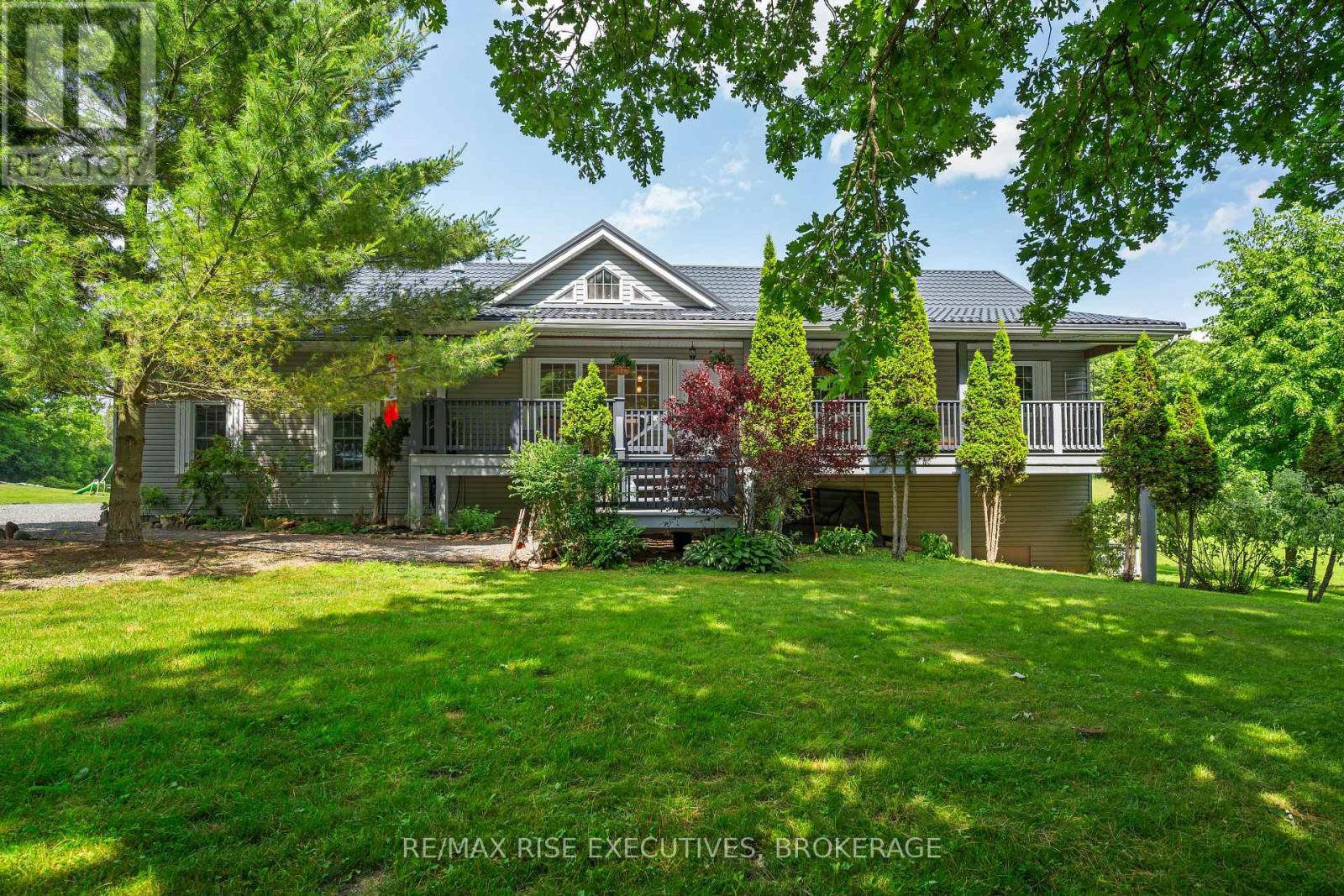 63 SUNNYSIDE ROAD, Rideau Lakes, Ontario