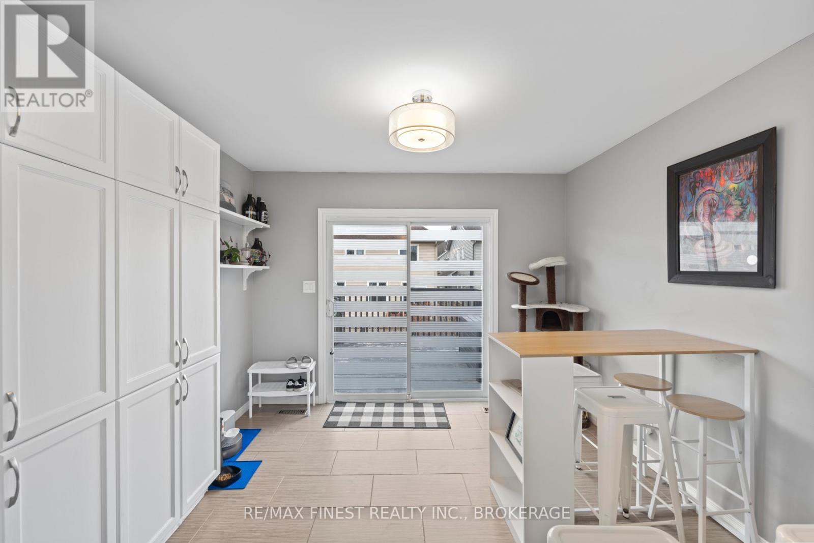 1001 Bluffwood Avenue, Kingston, Ontario  K7K 7K6 - Photo 13 - X12246815