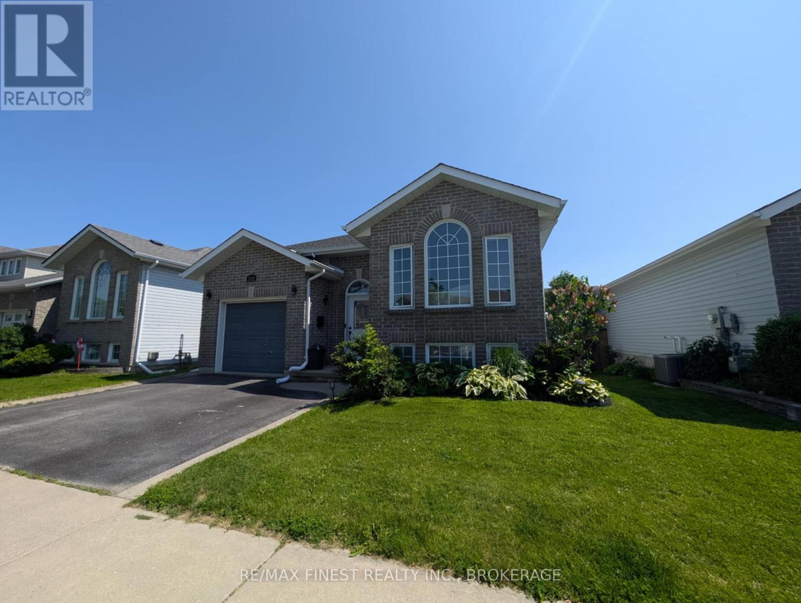 1001 Bluffwood Avenue, Kingston, Ontario  K7K 7K6 - Photo 2 - X12246815
