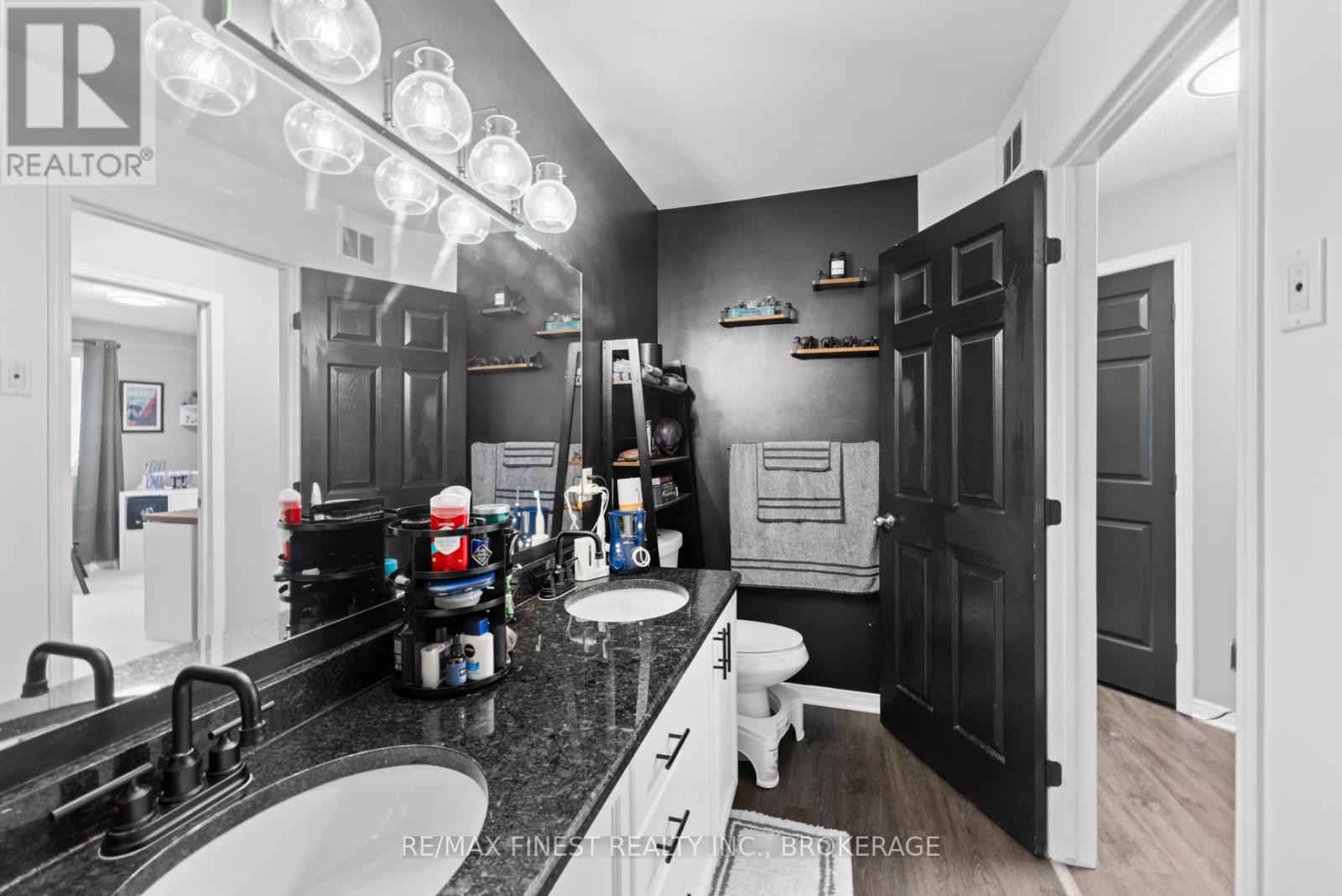 1001 Bluffwood Avenue, Kingston, Ontario  K7K 7K6 - Photo 23 - X12246815